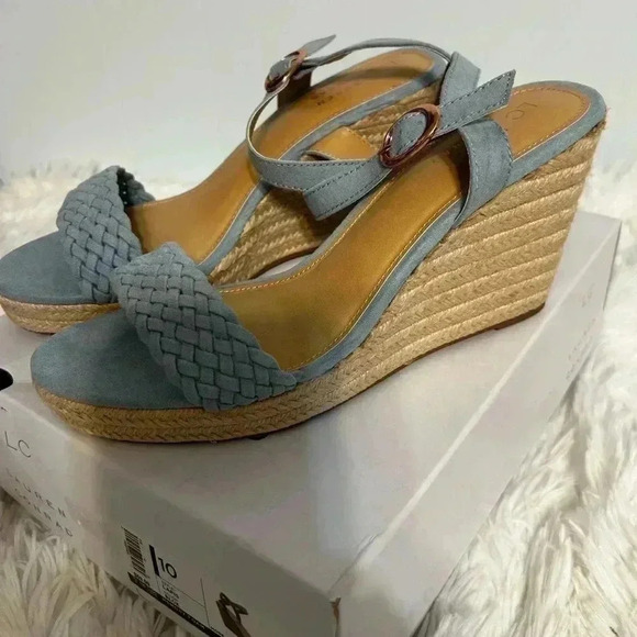 Size 10 Lauren Conrad summer heel wedges.‎ - Picture 6 of 10